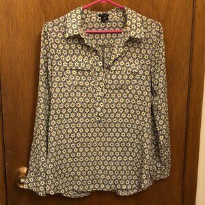 Ann Taylor half placket blouse